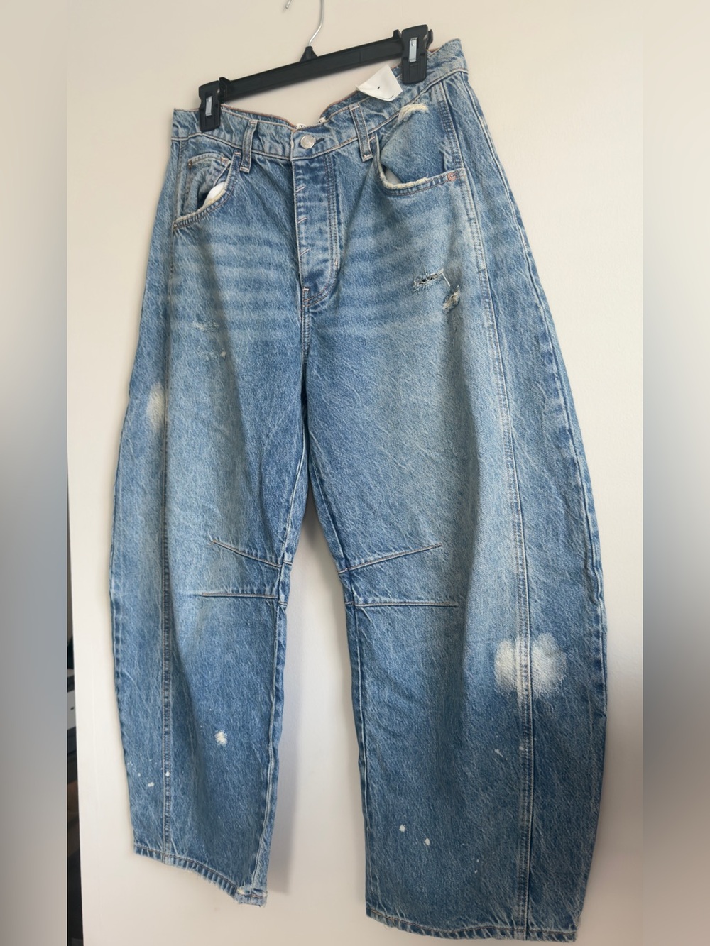Free People We the free Barrel-Leg Distressed Jeans - NWT - Picture 7 of 10